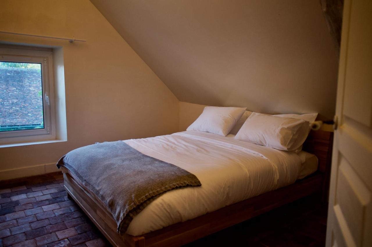 La Petite Maison Dans La Prairie Mézilles Kültér fotó